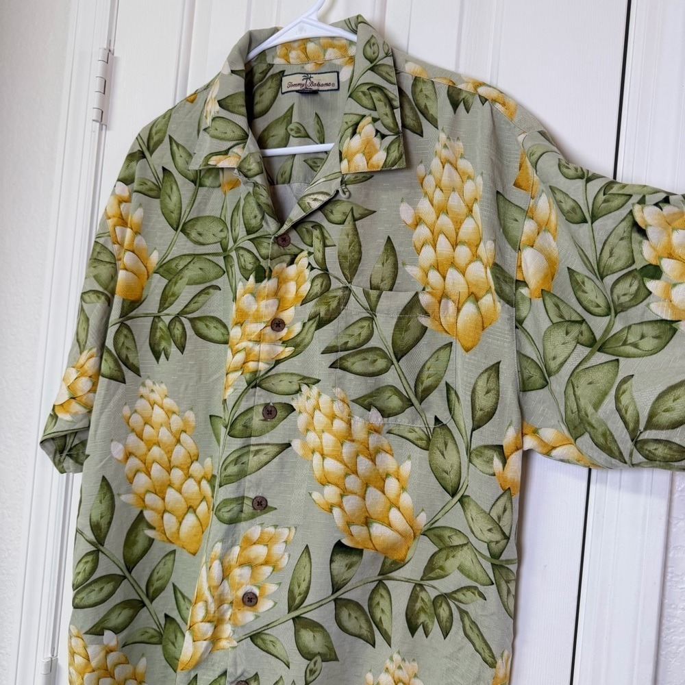 Tommy Bahama Silk Aloha Hawaiian Tropical Men's Lg Yellow & Green Floral Shirt - Picture 4 of 10